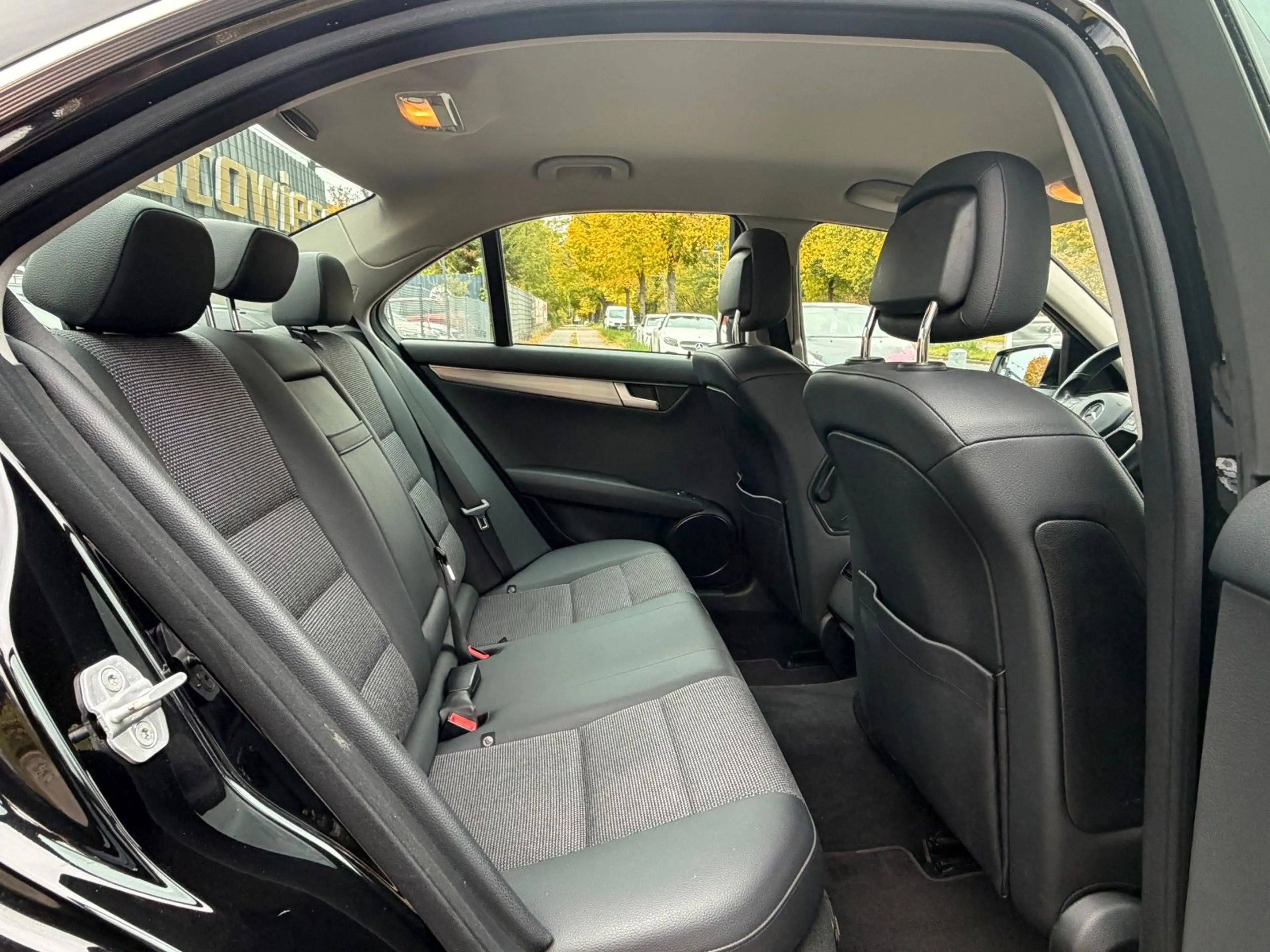 Mercedes-Benz C 220 CDI Avantgarde*Aut.*Leder*Navi*Xenon* — photo 15