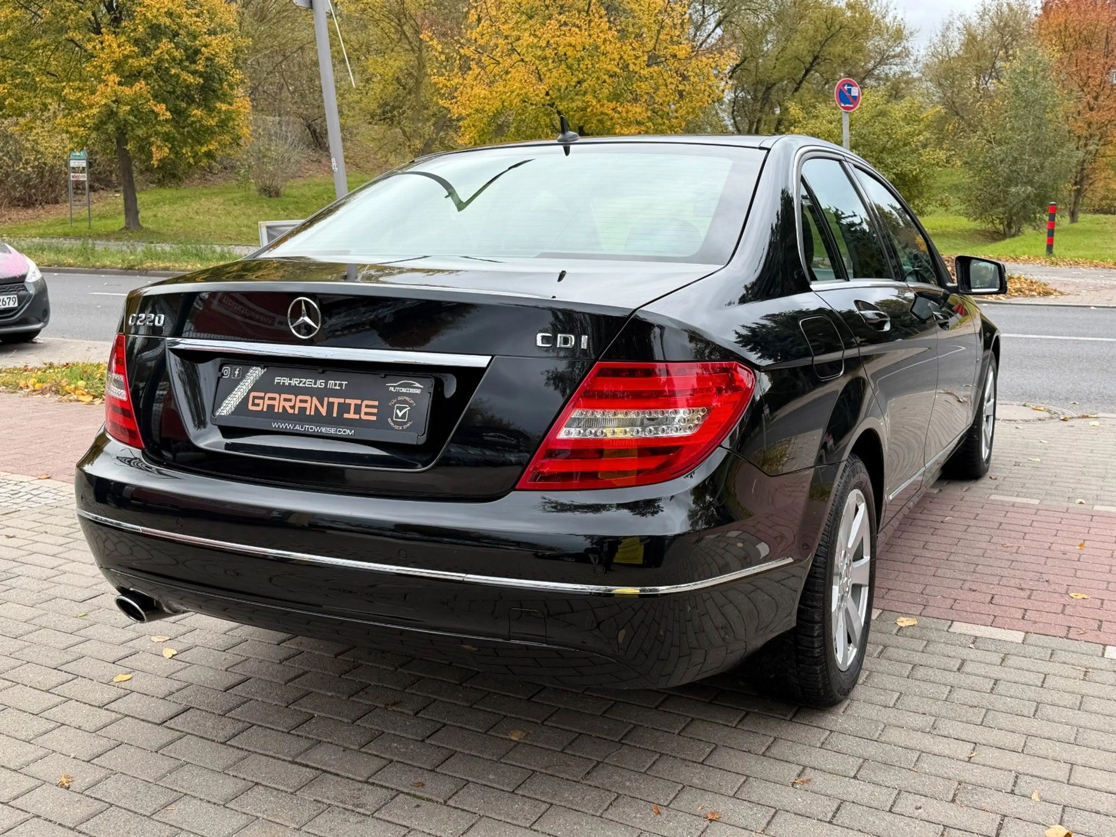 Mercedes-Benz C 220 CDI Avantgarde*Aut.*Leder*Navi*Xenon* — photo 5