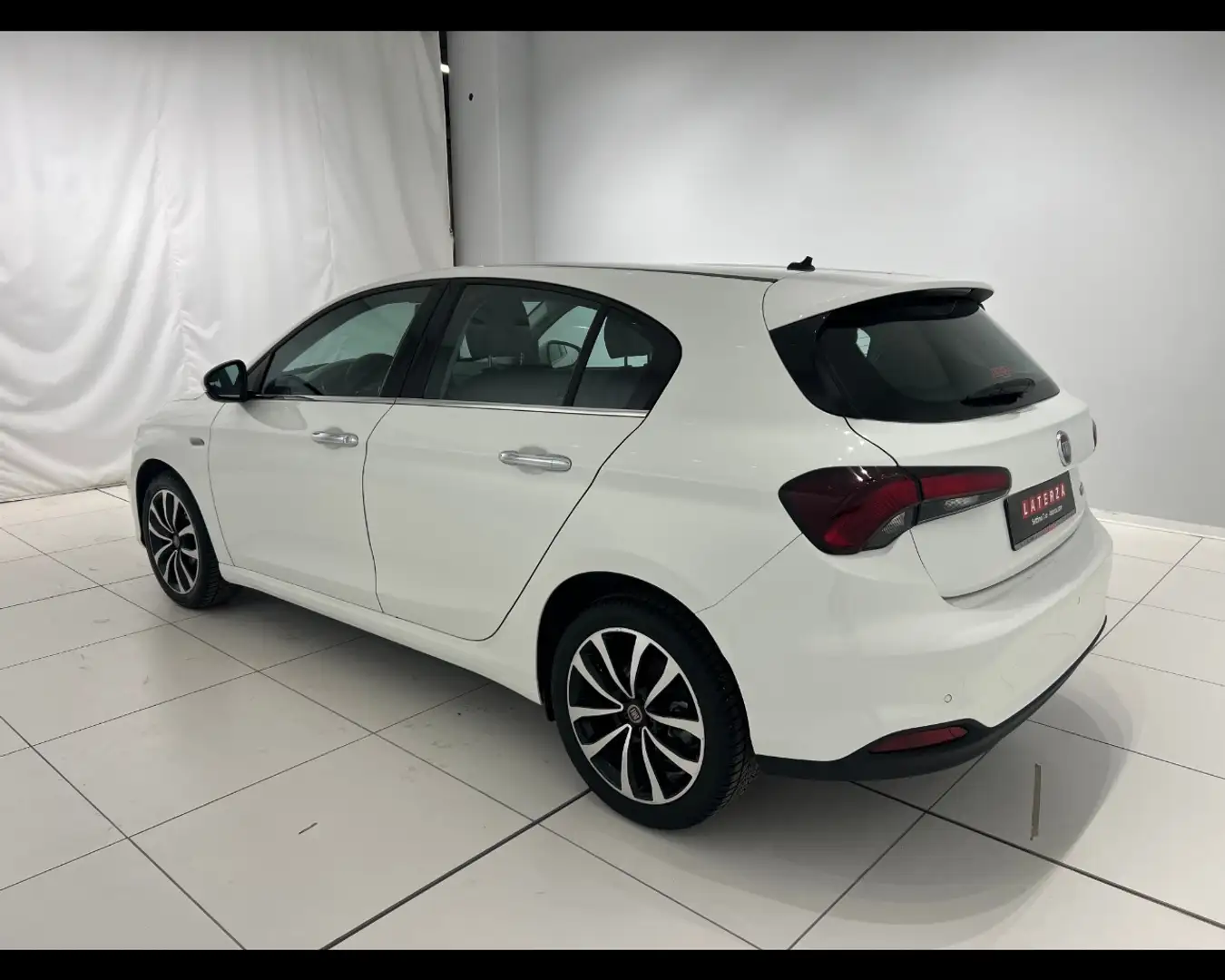 Fiat Tipo 5 Porte 1.4 T-Jet Lounge Blanc - 2