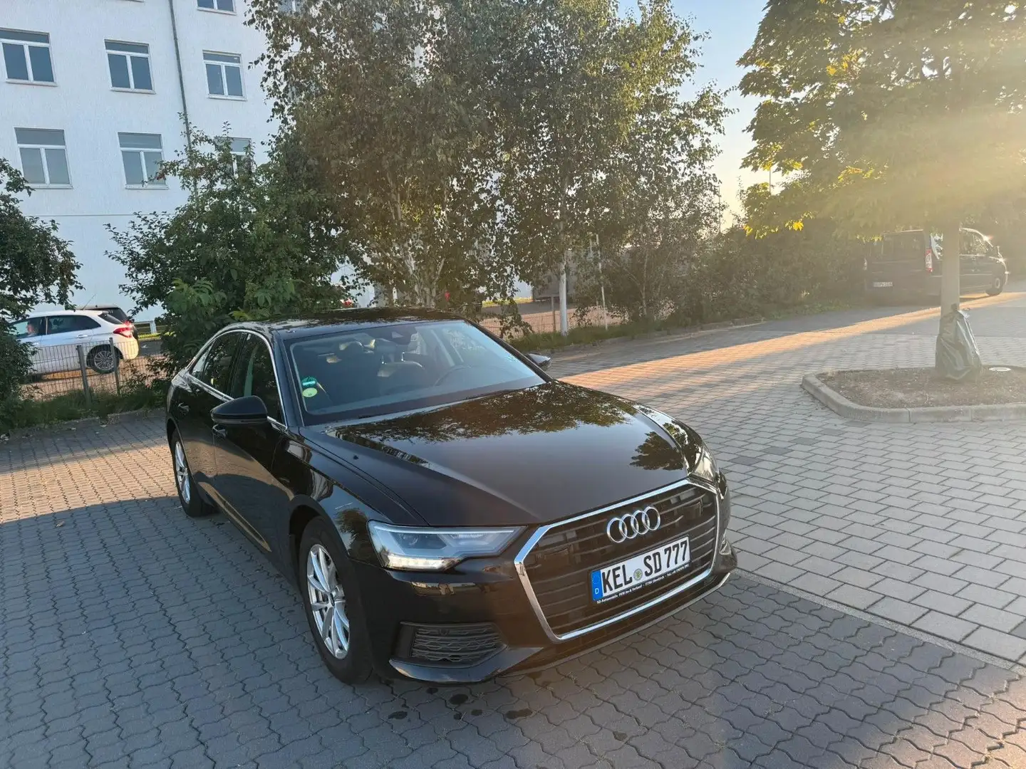 Audi A6 Lim. 35 TDI Klima Leder Xenon Alu Euro 6 Schwarz - 2
