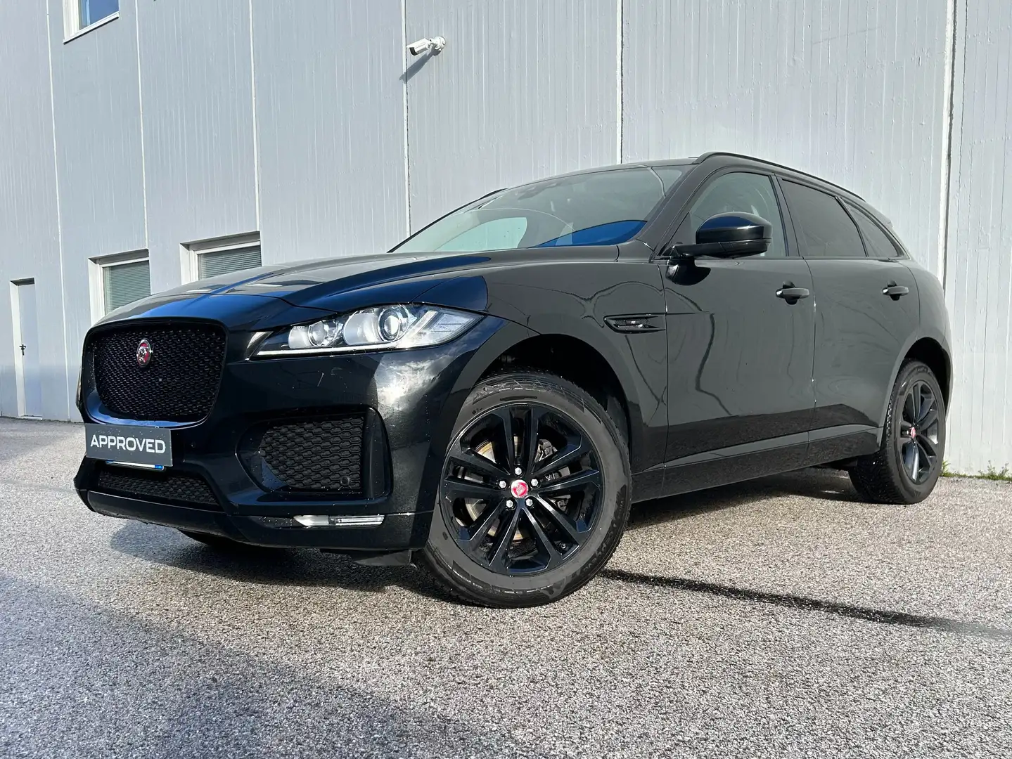 Jaguar F-Pace F-Pace 2.0d i4 Chequered Flag awd 180cv auto my20 Negro - 1