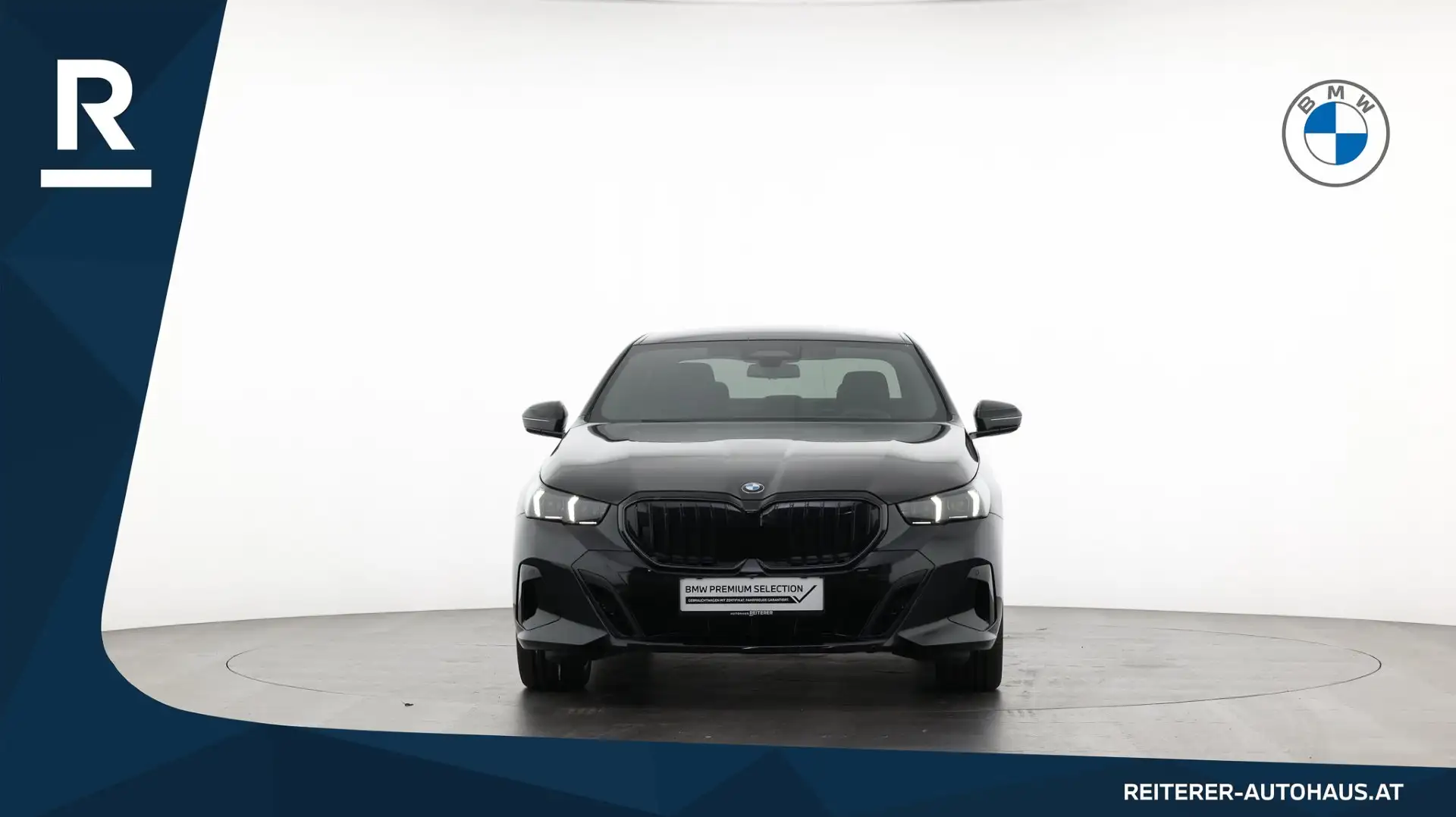 BMW 520 d xDrive *M-Sportpaket Pro *Panoramadach *AHK Schwarz - 2