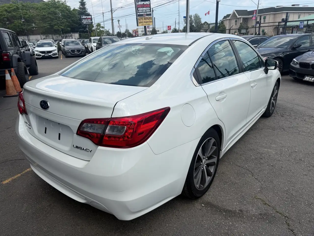 Subaru Legacy photo Subaru Legacy