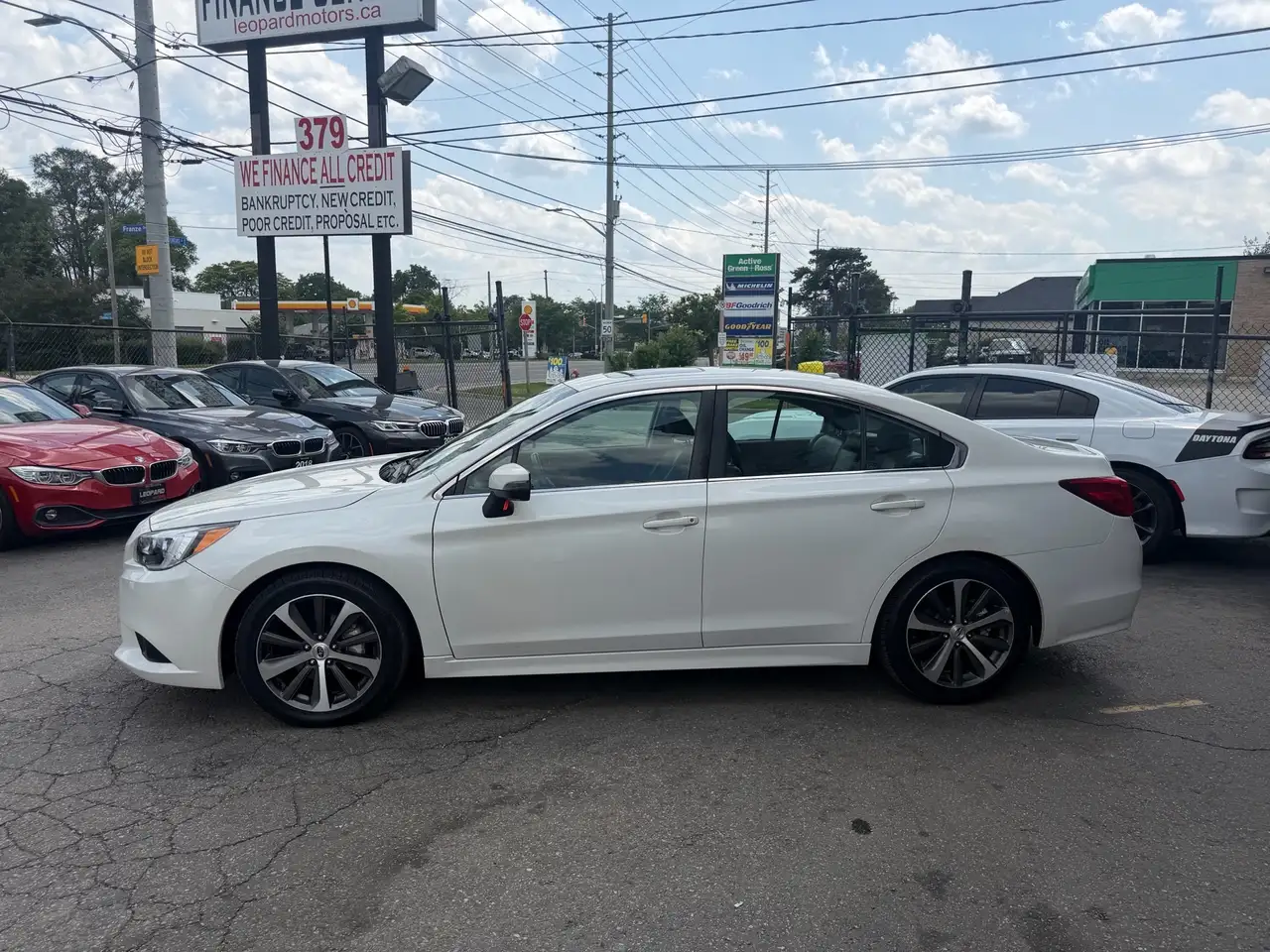 Subaru Legacy photo Subaru Legacy