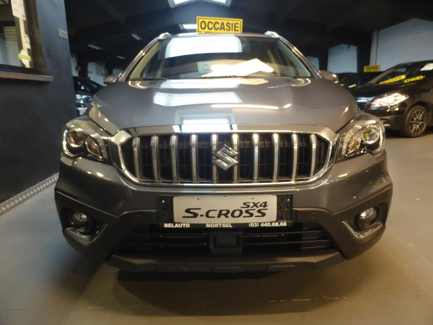 Suzuki SX4 S-Cross SX4 S-Cross 1.4 Boosterjet GLX+SUNROOF, +garantie Grijs - 1