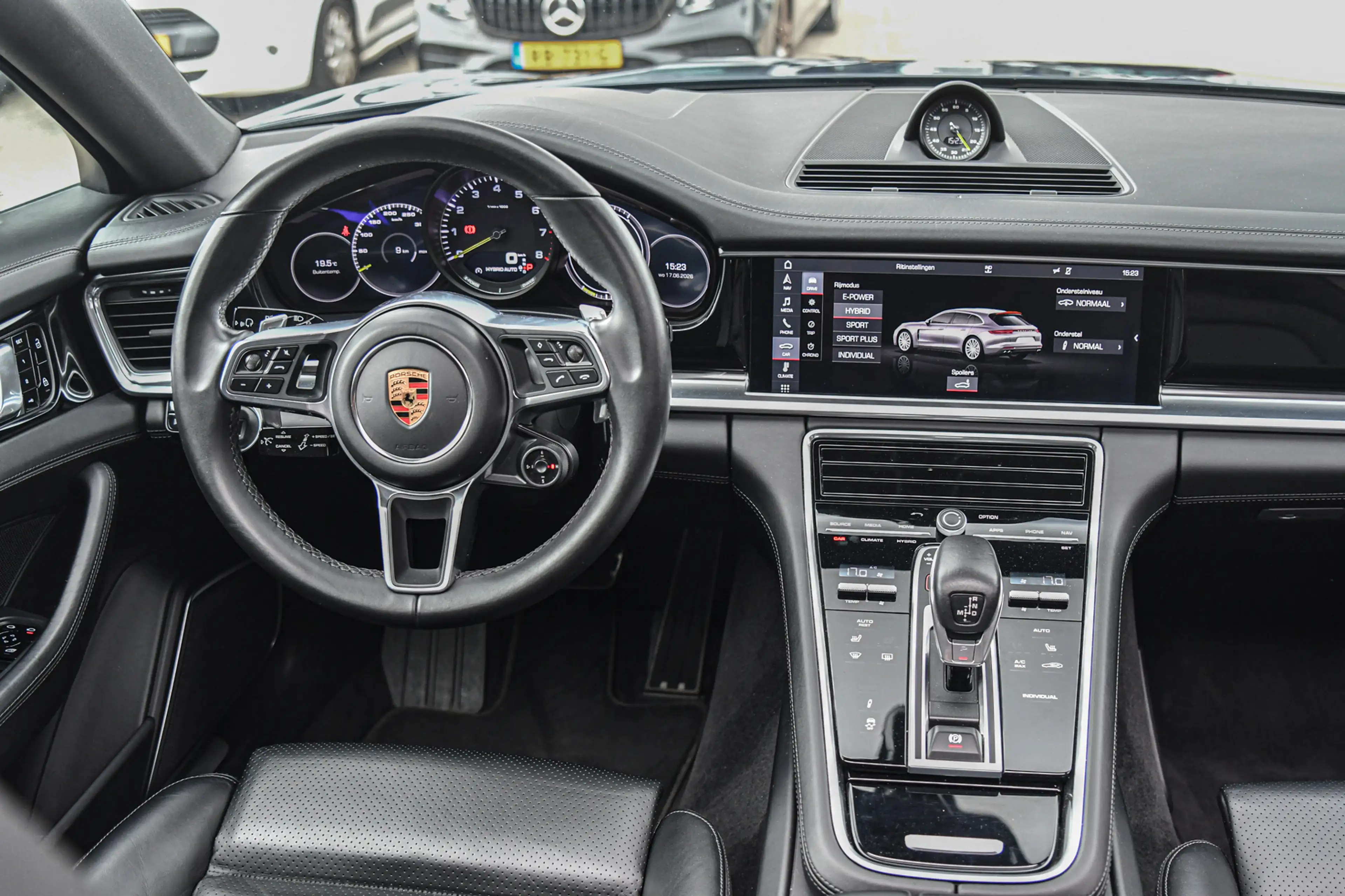 Porsche Panamera Sport Turismo 2.9 4 E-Hybrid, Sport Chrono, Rear E — photo 11