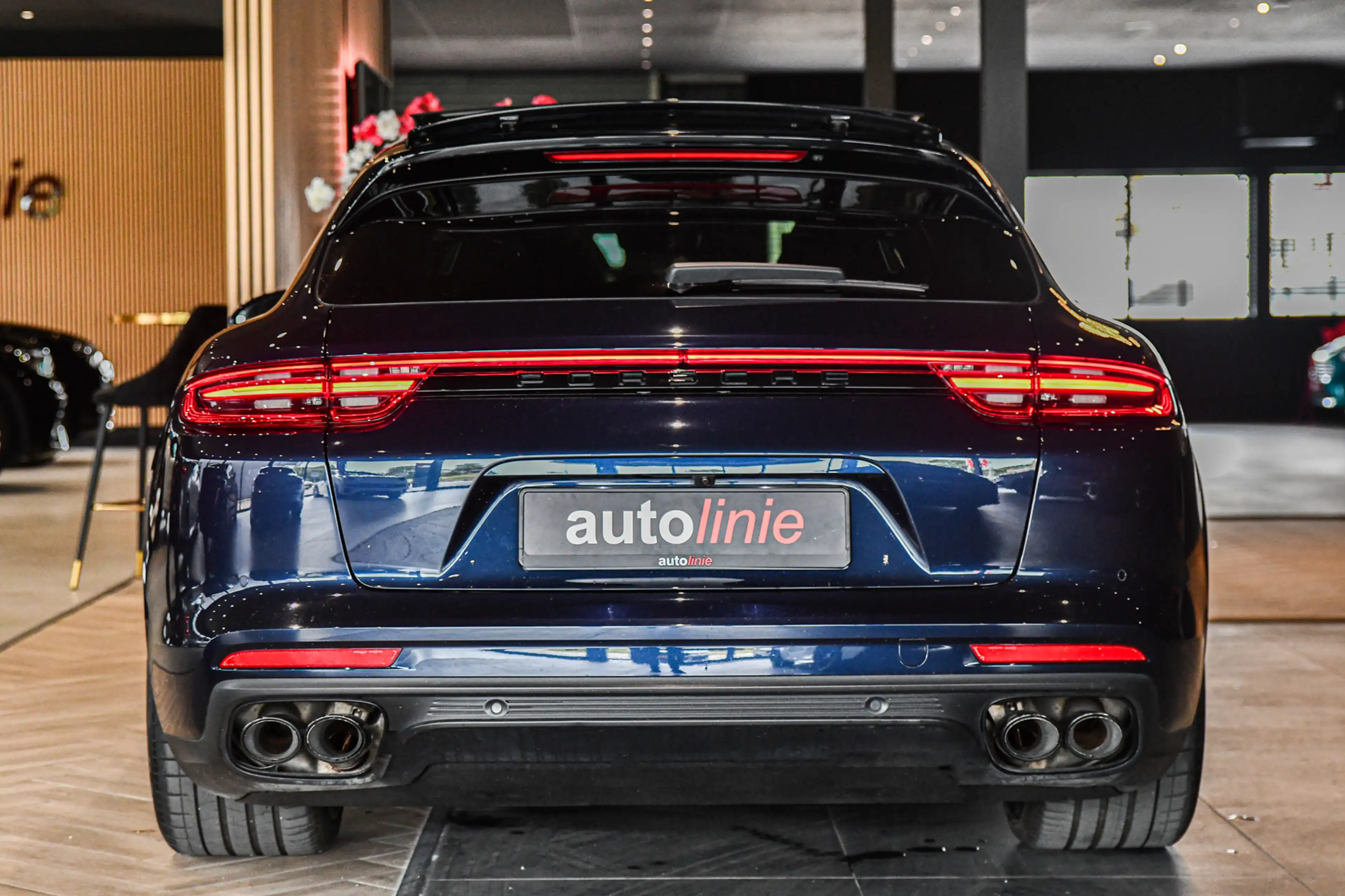 Porsche Panamera Sport Turismo 2.9 4 E-Hybrid, Sport Chrono, Rear E — photo 7