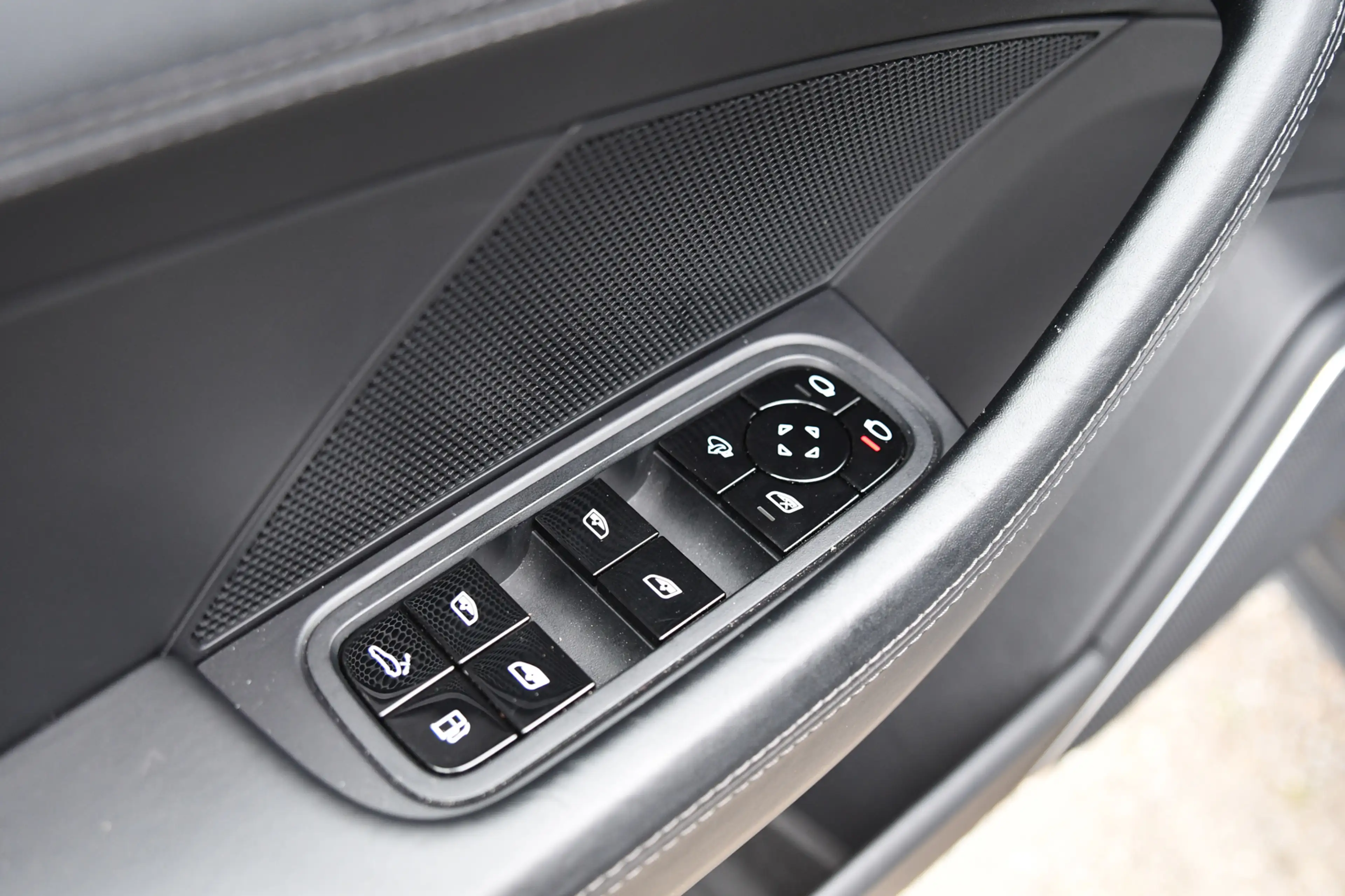 Porsche Panamera Sport Turismo 2.9 4 E-Hybrid, Sport Chrono, Rear E — photo 25