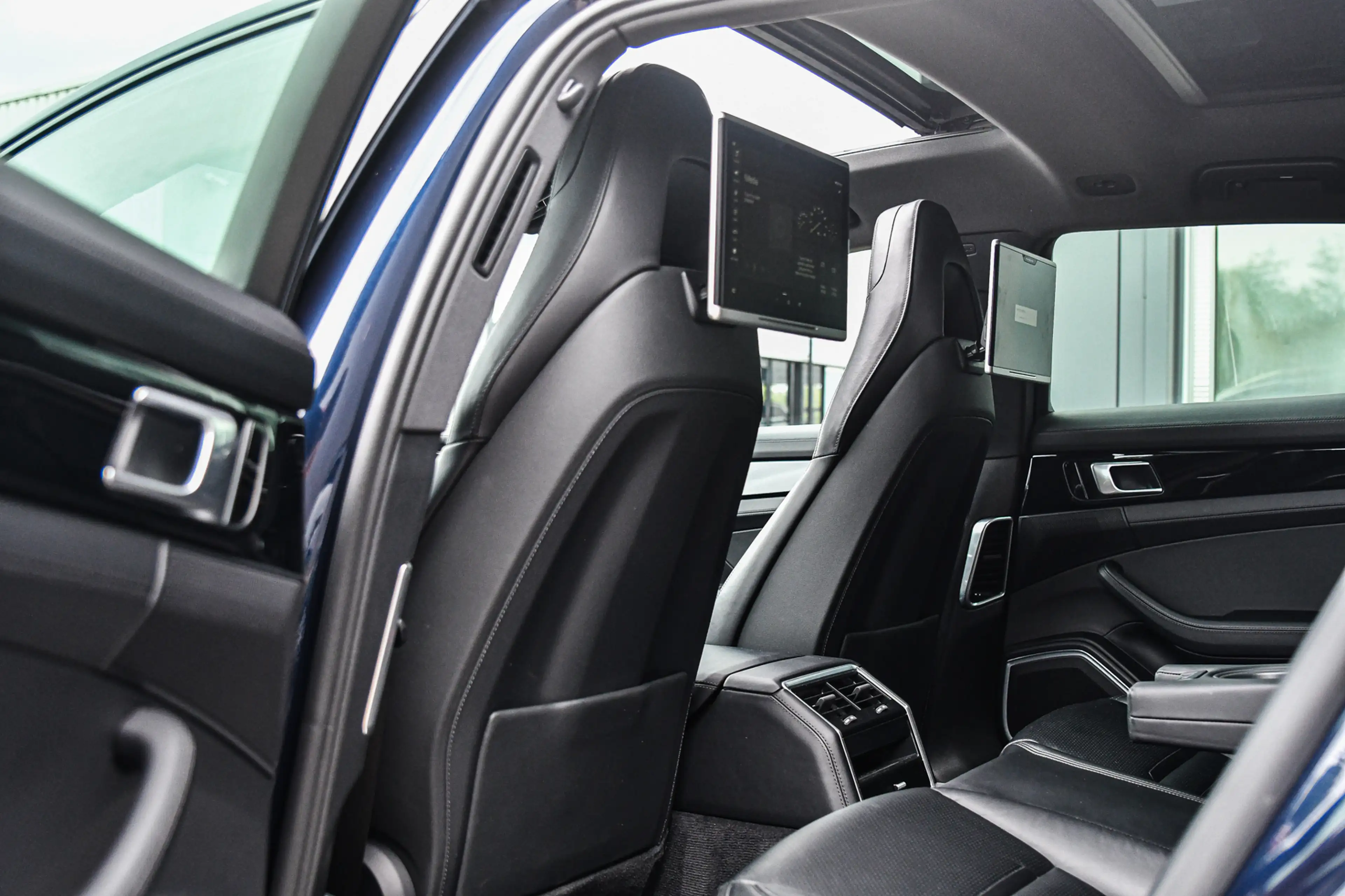 Porsche Panamera Sport Turismo 2.9 4 E-Hybrid, Sport Chrono, Rear E — photo 14