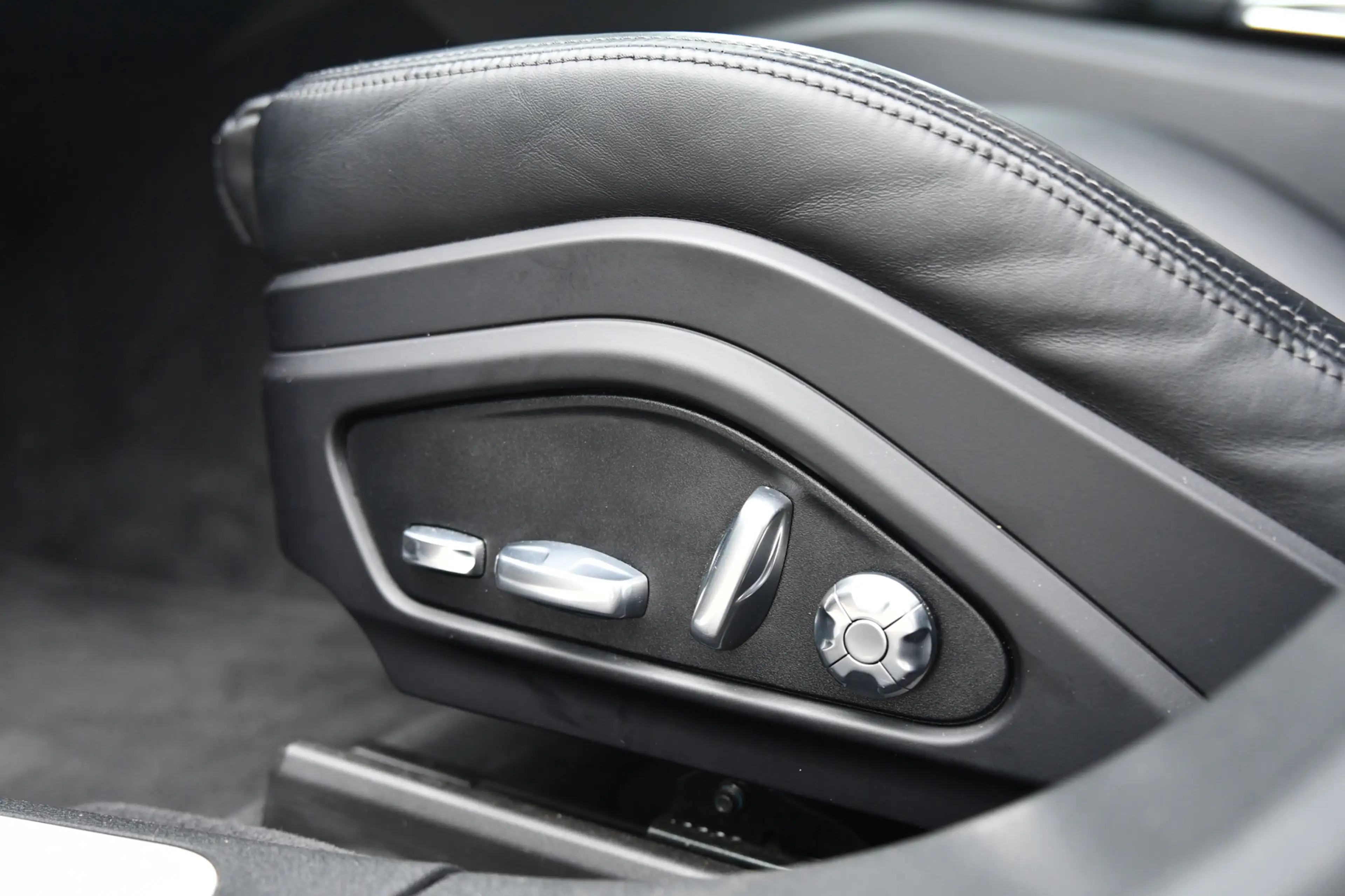 Porsche Panamera Sport Turismo 2.9 4 E-Hybrid, Sport Chrono, Rear E — photo 21