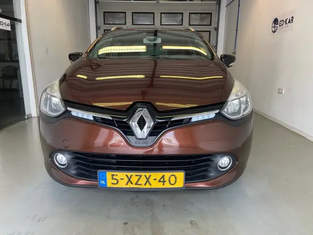 Renault Clio view 4
