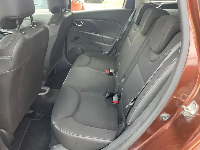 Renault Clio view 13