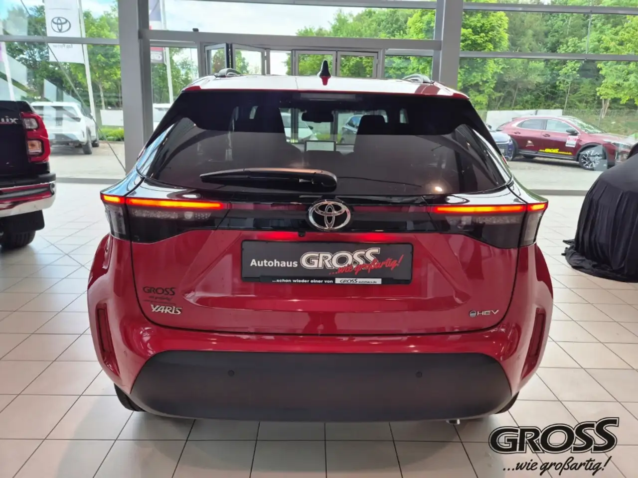 Toyota Yaris Cross Hybrid Active Drive / Safety / PDC / SHZ 9