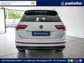 Volkswagen Tiguan 2.0 TDI SCR R-LINE DSG 150CV Blanc - thumbnail 8