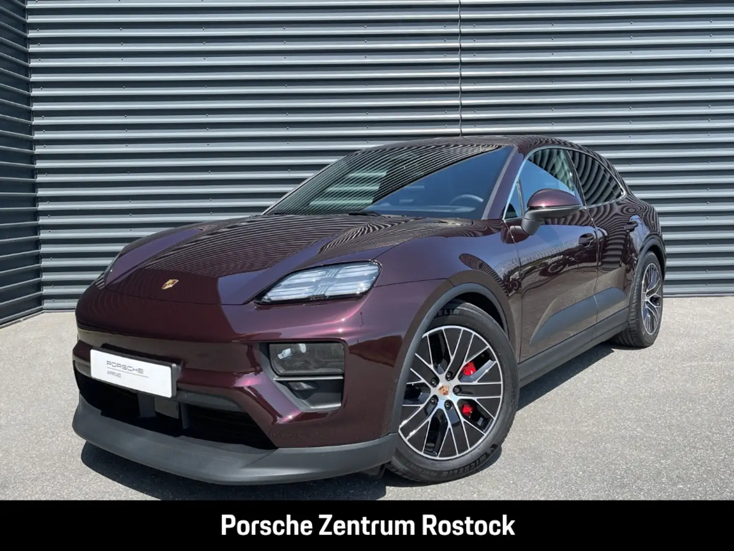 Porsche Macan 4S BOSE Panoramadach LED-Matrix InnoDrive Rot - 1