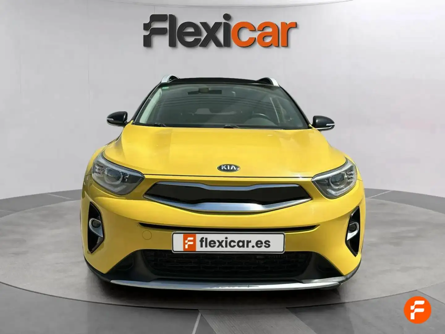 Kia Stonic 1.0 T-GDi MHEV Business 100 Amarillo - 2