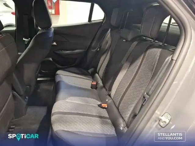Peugeot 2008 view 10