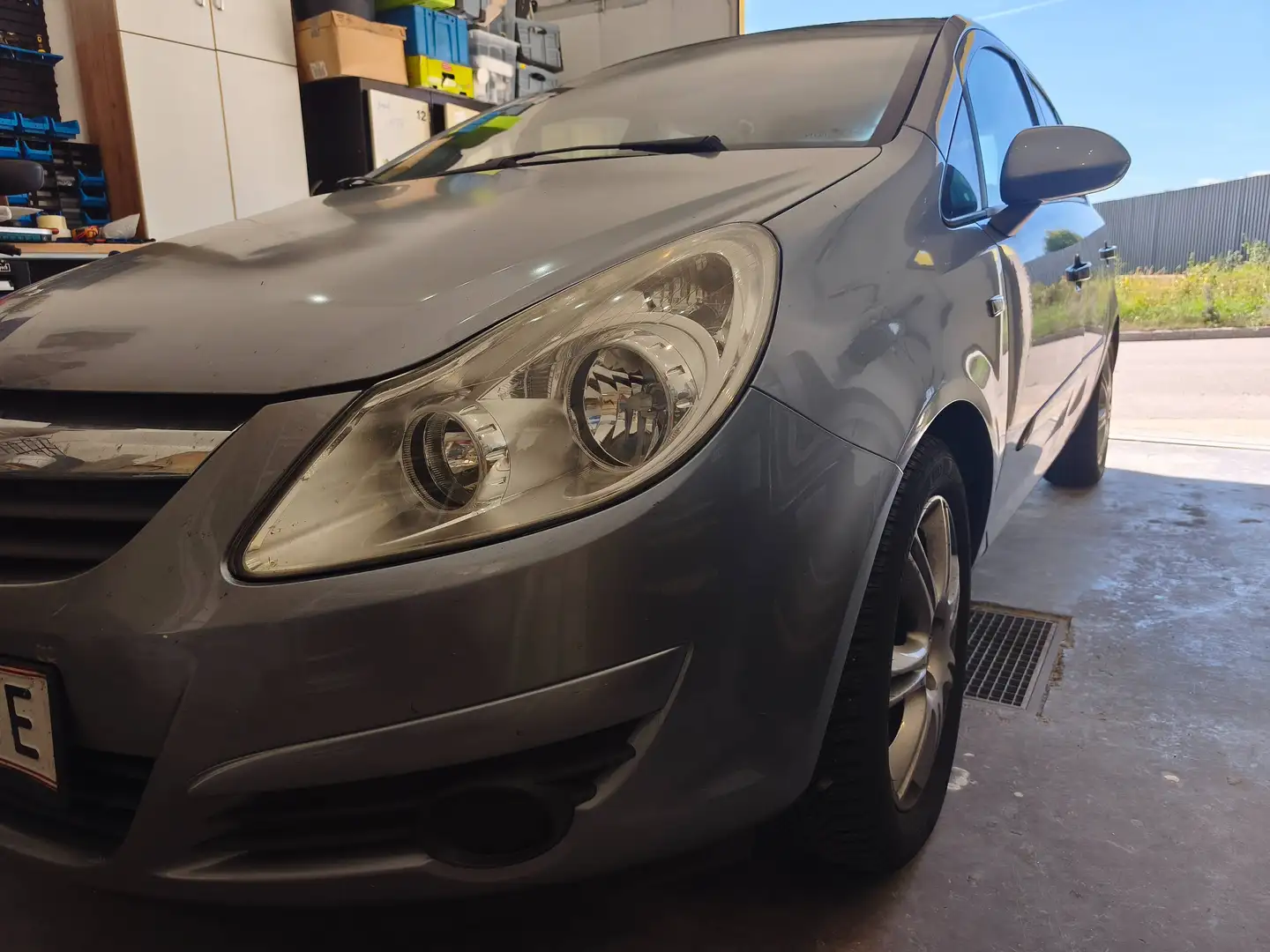 Opel Corsa Corsa 1,3 CDTI Silber - 1