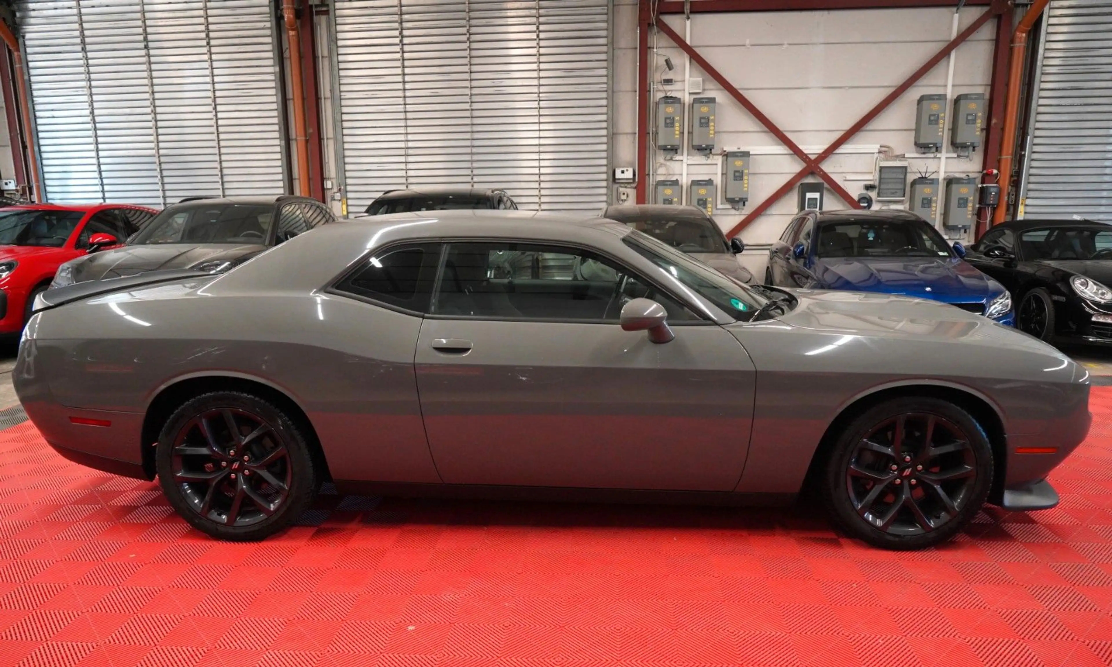 Dodge Challenger 3.6 Aut. LED*Keyless-Go*Rückfahrk* — photo 5
