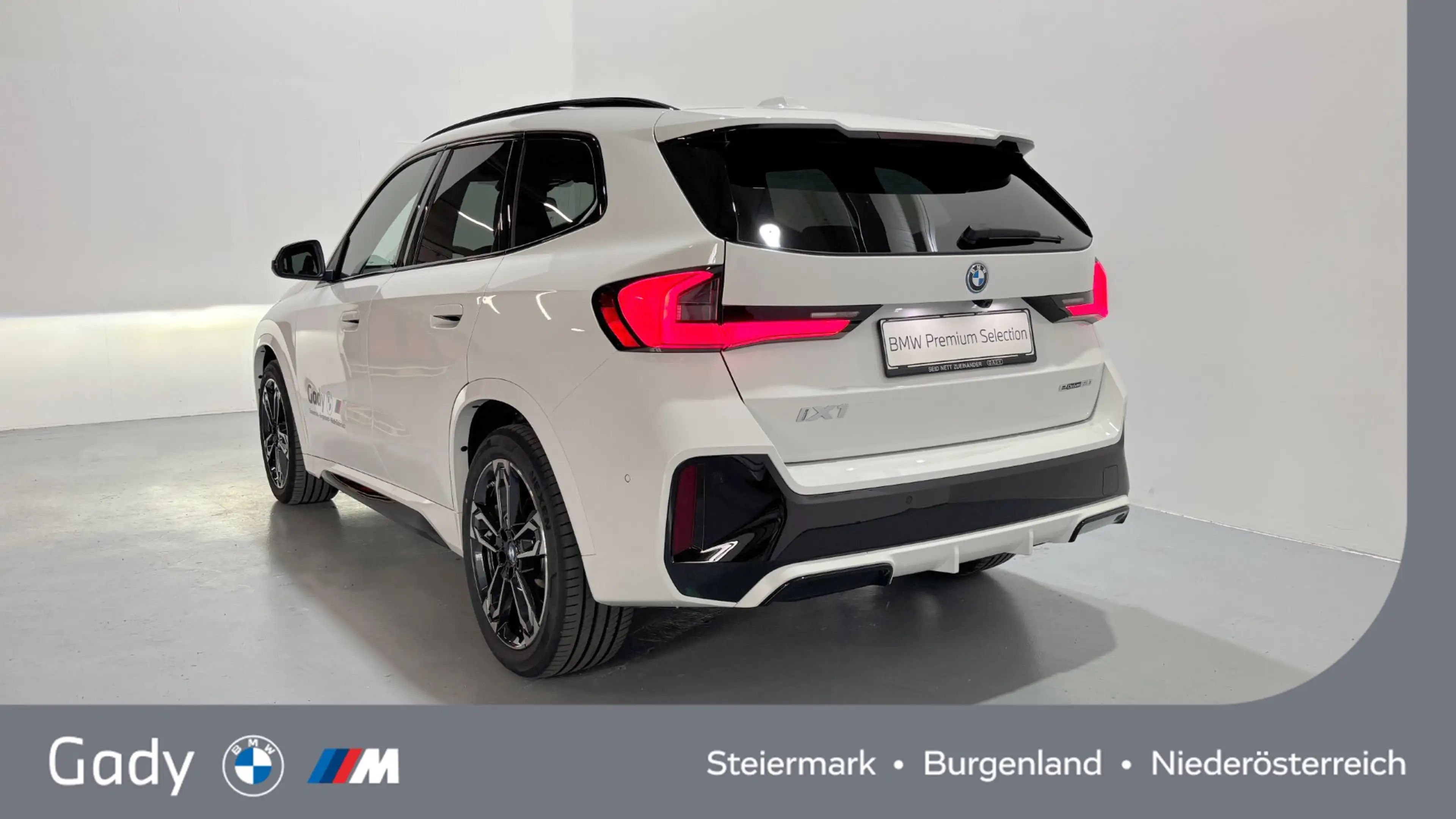 BMW iX1 eDrive20 — photo 2