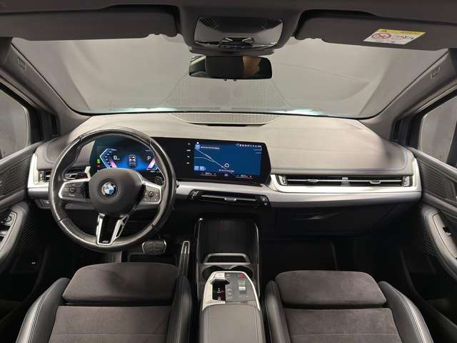 BMW 218 — photo 9
