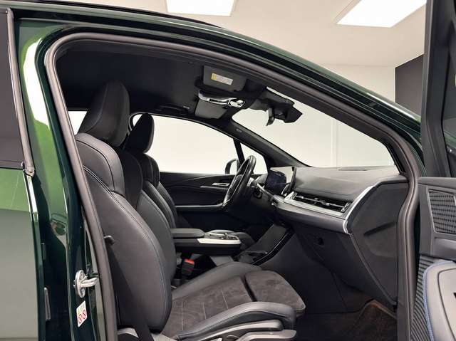BMW 218 — photo 12