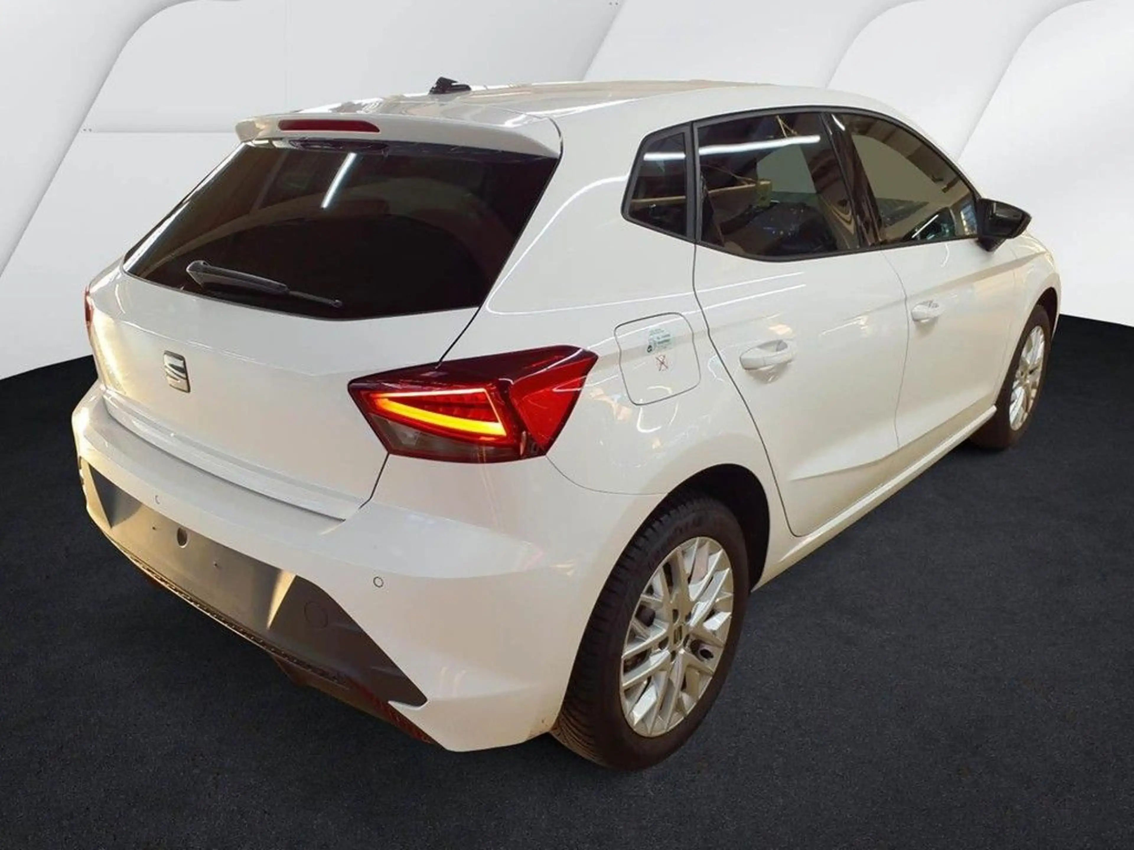 SEAT Ibiza 1.0 TSI Style Facelift Navi LED SHZ ACC PD — photo 2