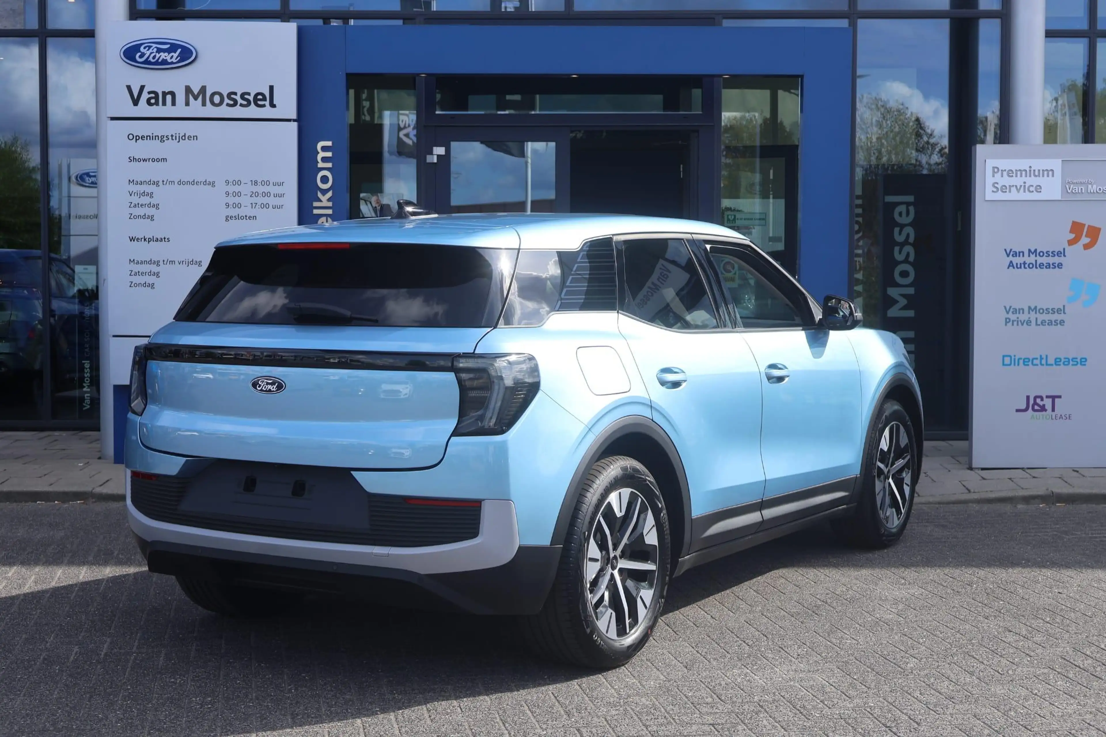 Ford Explorer Style Standard Range RWD 58 kWh | Demo | Adaptive — photo 5