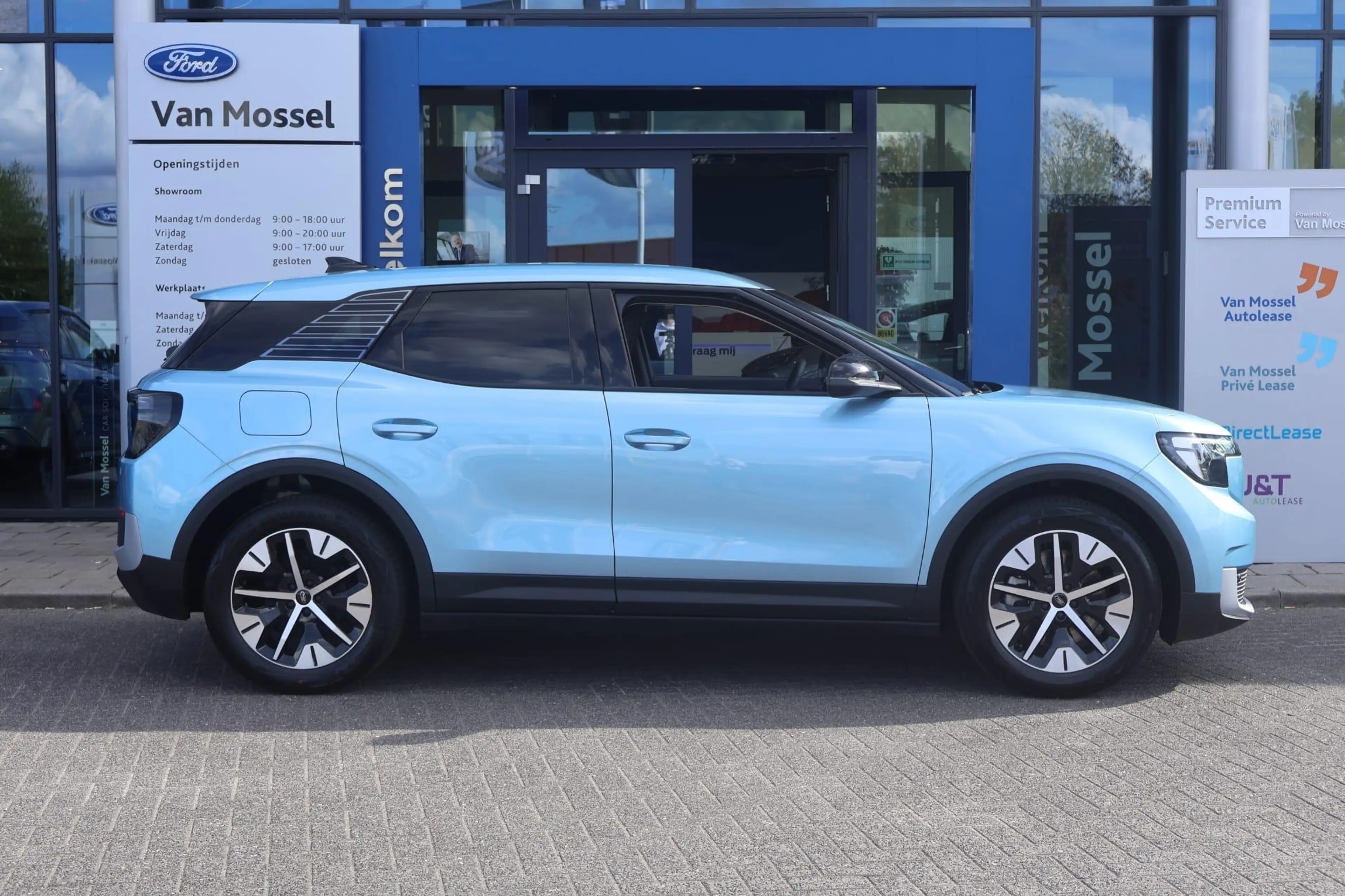 Ford Explorer Style Standard Range RWD 58 kWh | Demo | Adaptive — photo 4