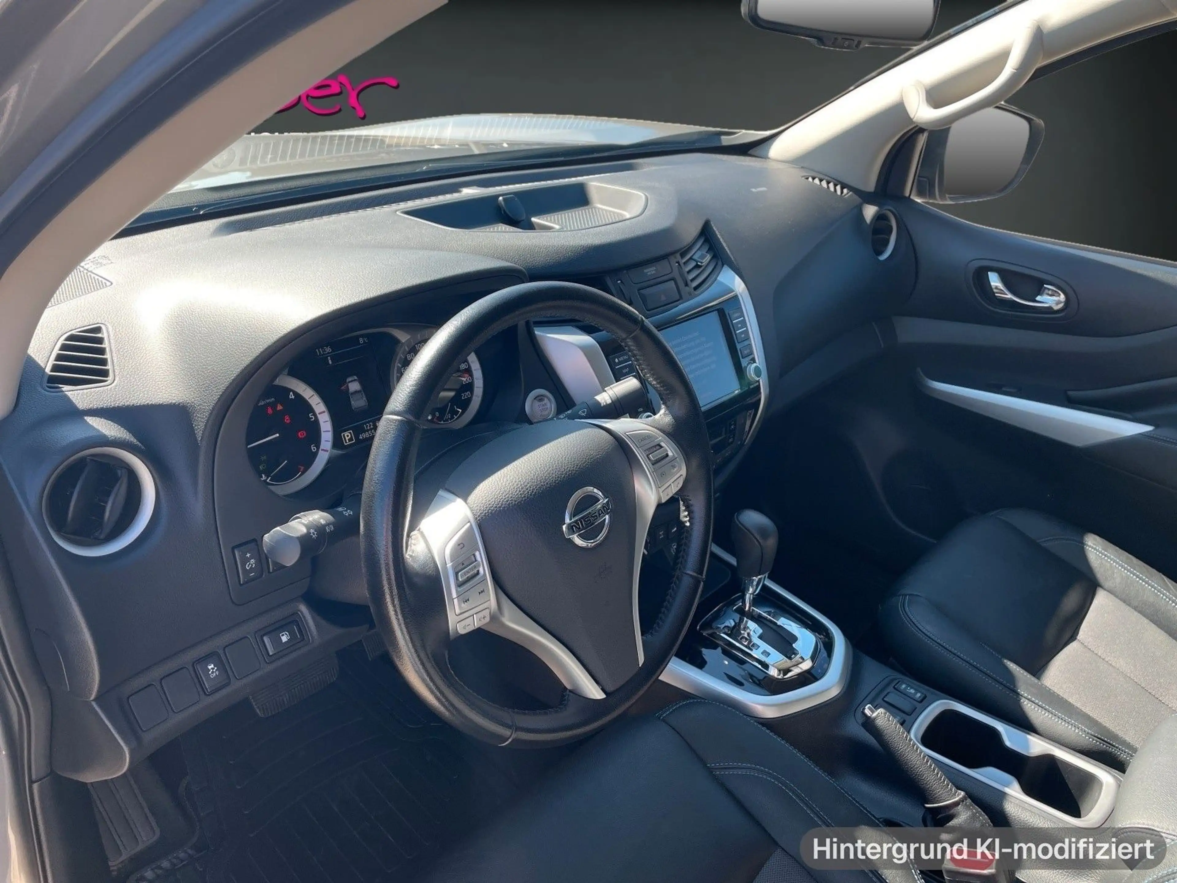 Nissan Navara N-GUARD DC 190 PS (*HARDTOP * AHK * LED*) — photo 10