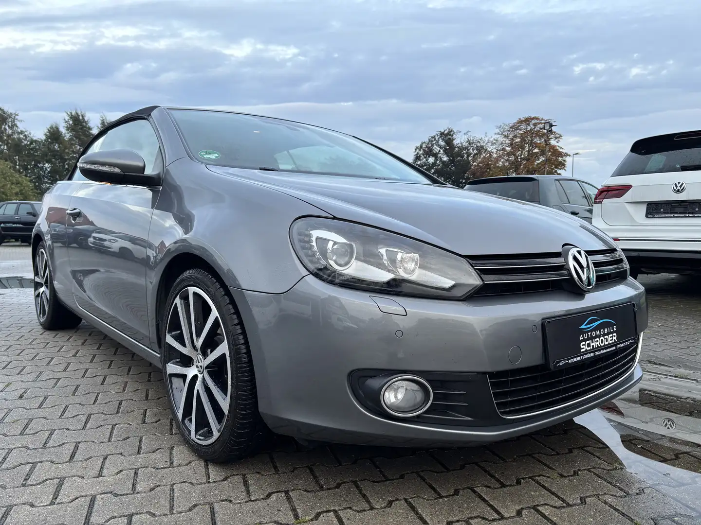 Volkswagen Golf Cabriolet Golf VI Cabrio 1.4 TSI DSG Cup Grau - 2