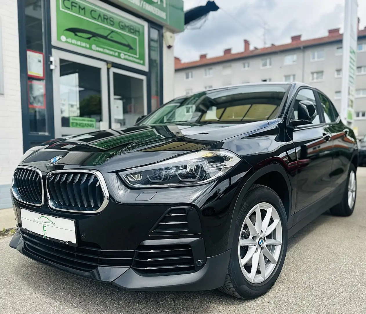BMW X2 sDrive18d Aut. Negro - 1
