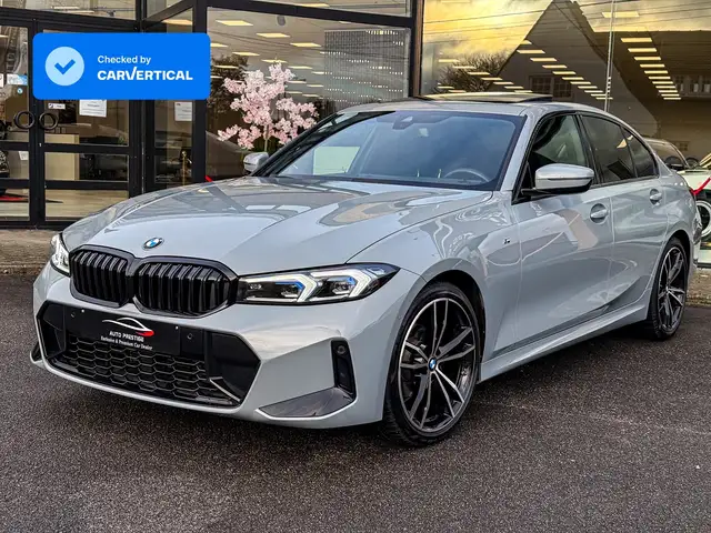 BMW 318 iAS M-Sport Shadow Edition TVA H.U.D.-PANO-EXHAUST