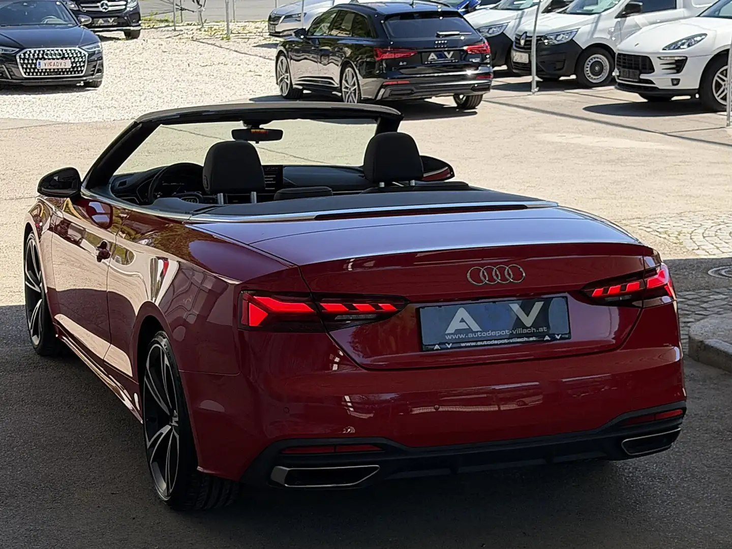 Audi A5 Cabrio 2,0 TDI S-line S-tronic Rot - 2