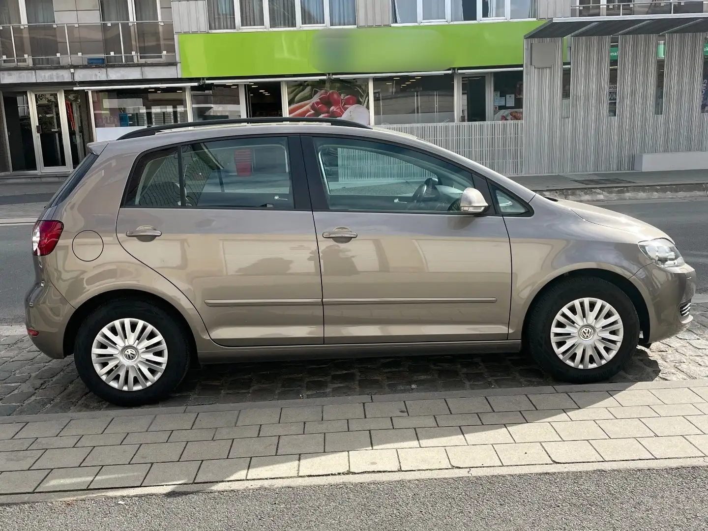 Volkswagen Golf Plus 1.4i Trendline - 2
