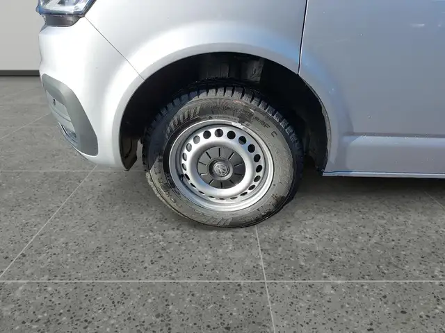 Volkswagen T6.1 Caravelle VW Kombi T6.1 Caravelle Comfortline LR TDI Ansicht 14