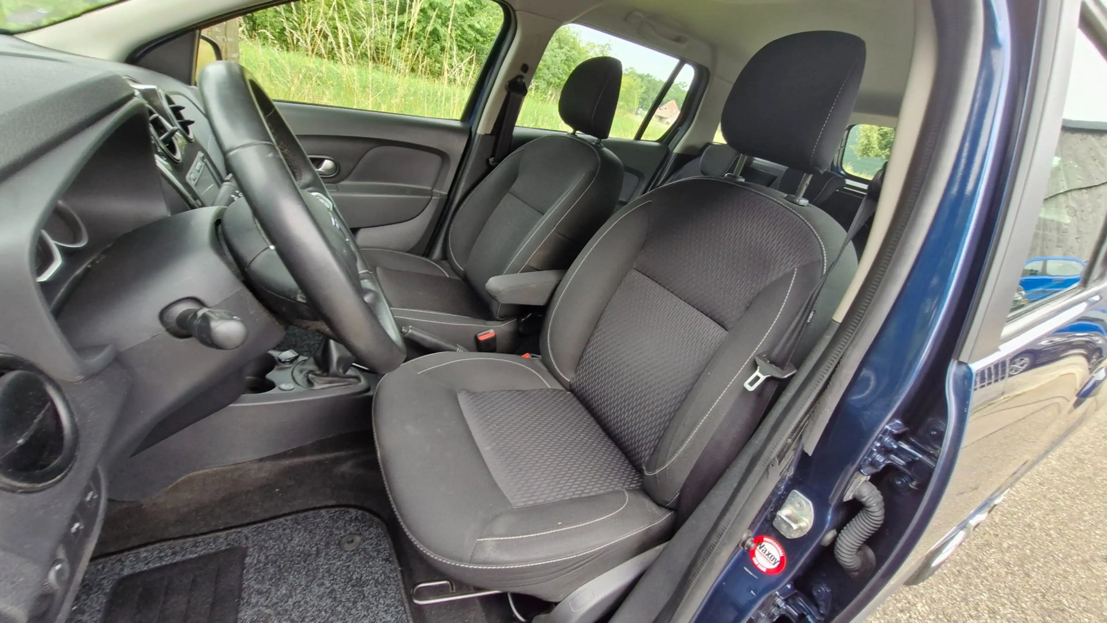 Dacia Logan MCV 0.9 TCe Laureate 90PK | Rijklaar | Elektrisch — photo 11