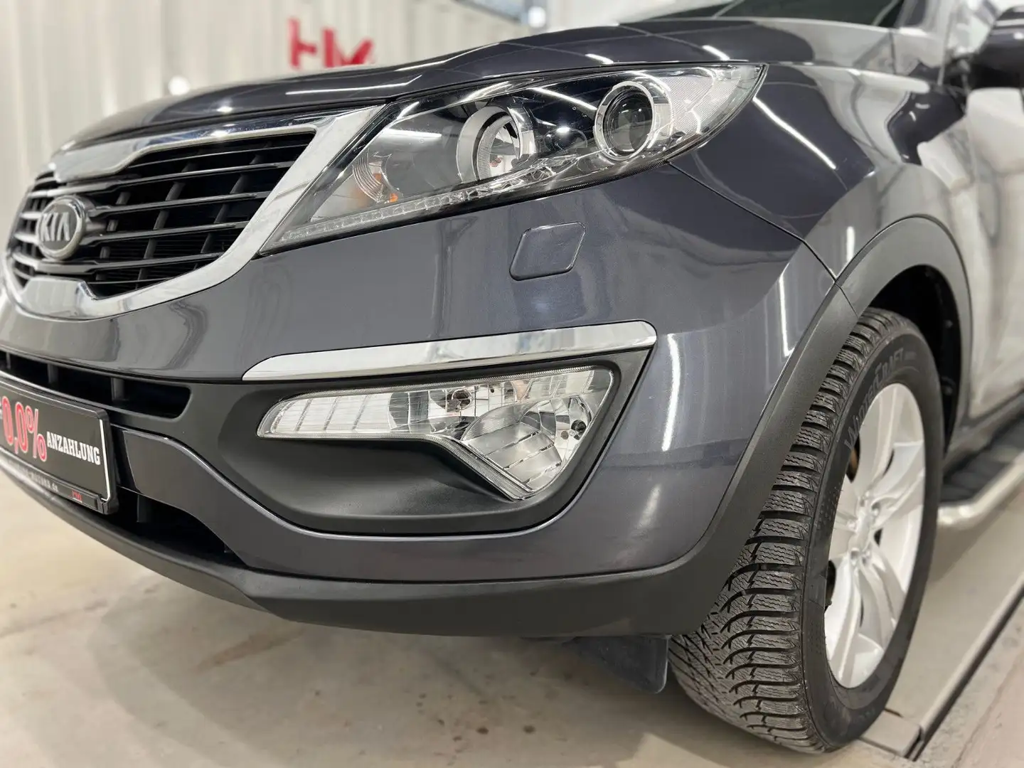 Kia Sportage 2.0 CVVT Vision 2WD/Xenon/Einp./Klima Grau - 2