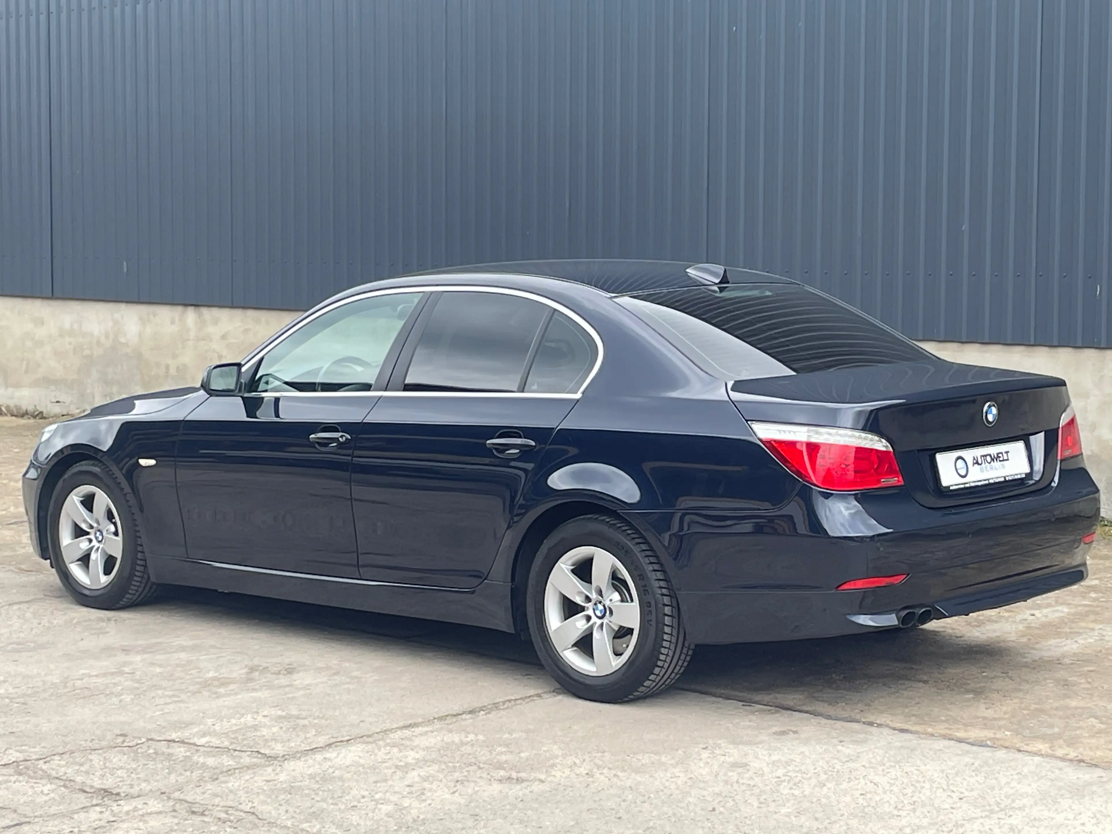 BMW 523 523i*Autom*Memory*Leder*Navi*Service*TÜV*Klima — photo 4