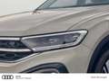 Volkswagen T-Roc R-Line 1.5 l TSI OPF ACC KAMERA CARPLAY Grau - thumbnail 4