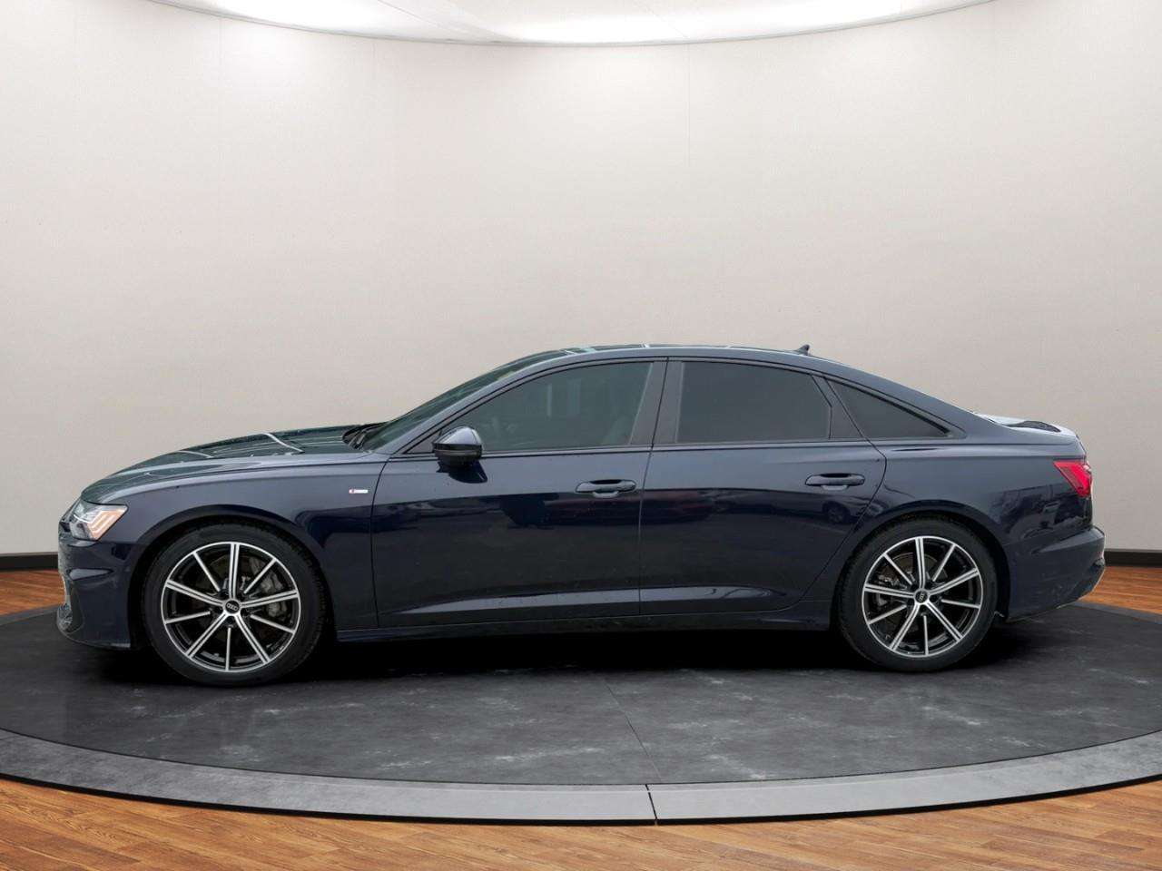 2025 Audi A6 55 Progressiv alt 3