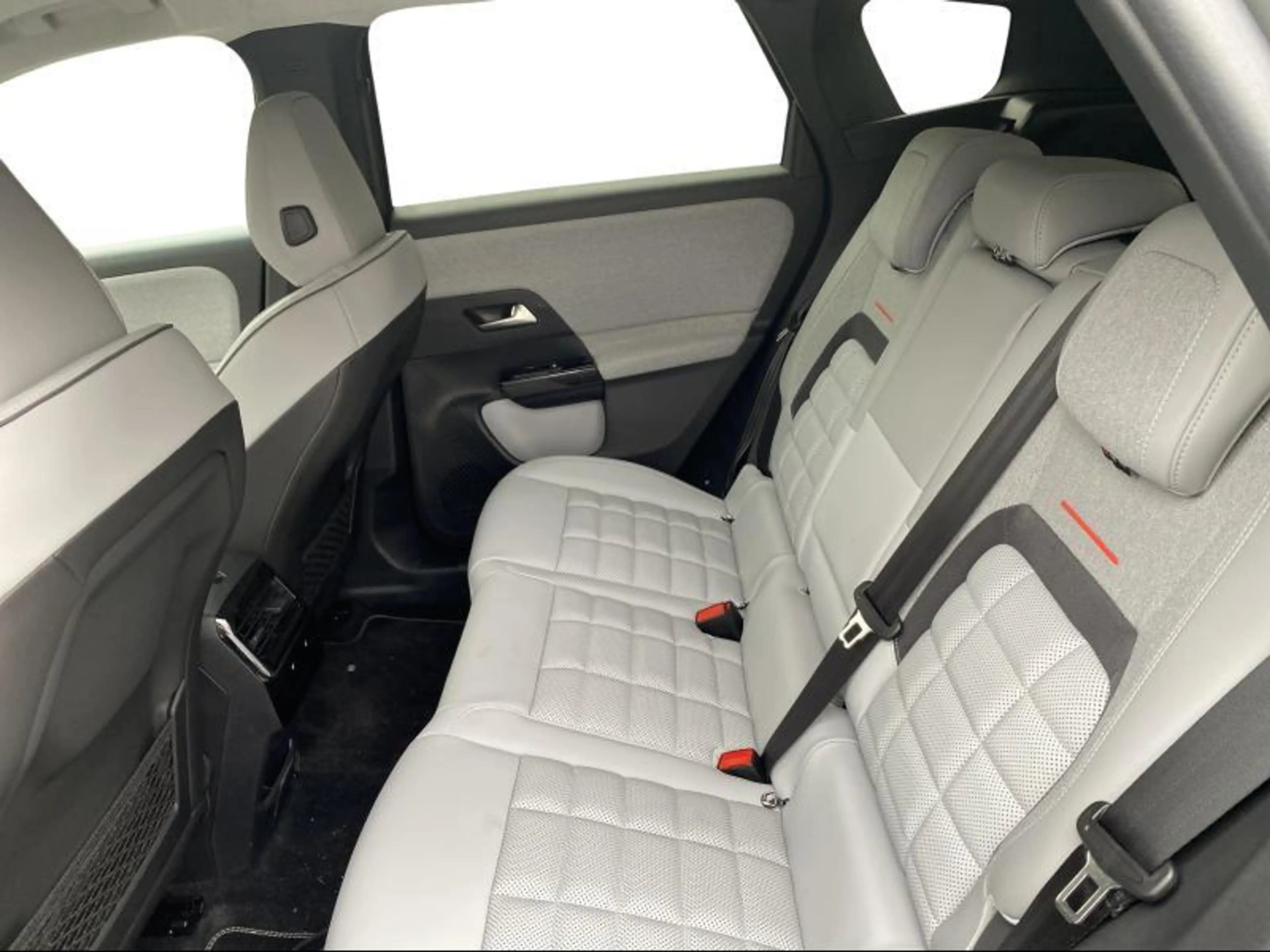 Citroen C5 Aircross eDCS MAX — photo 13