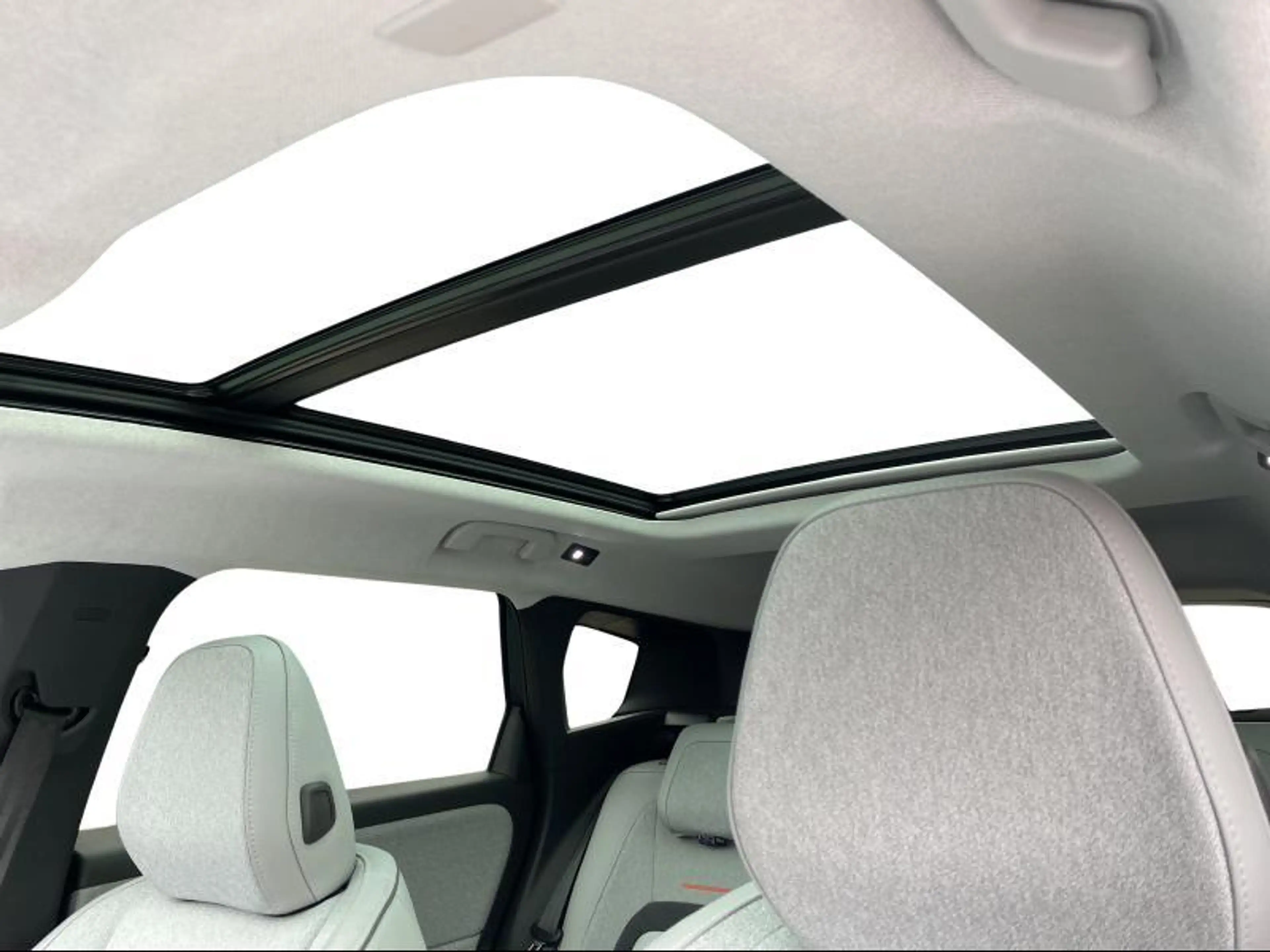 Citroen C5 Aircross eDCS MAX — photo 31