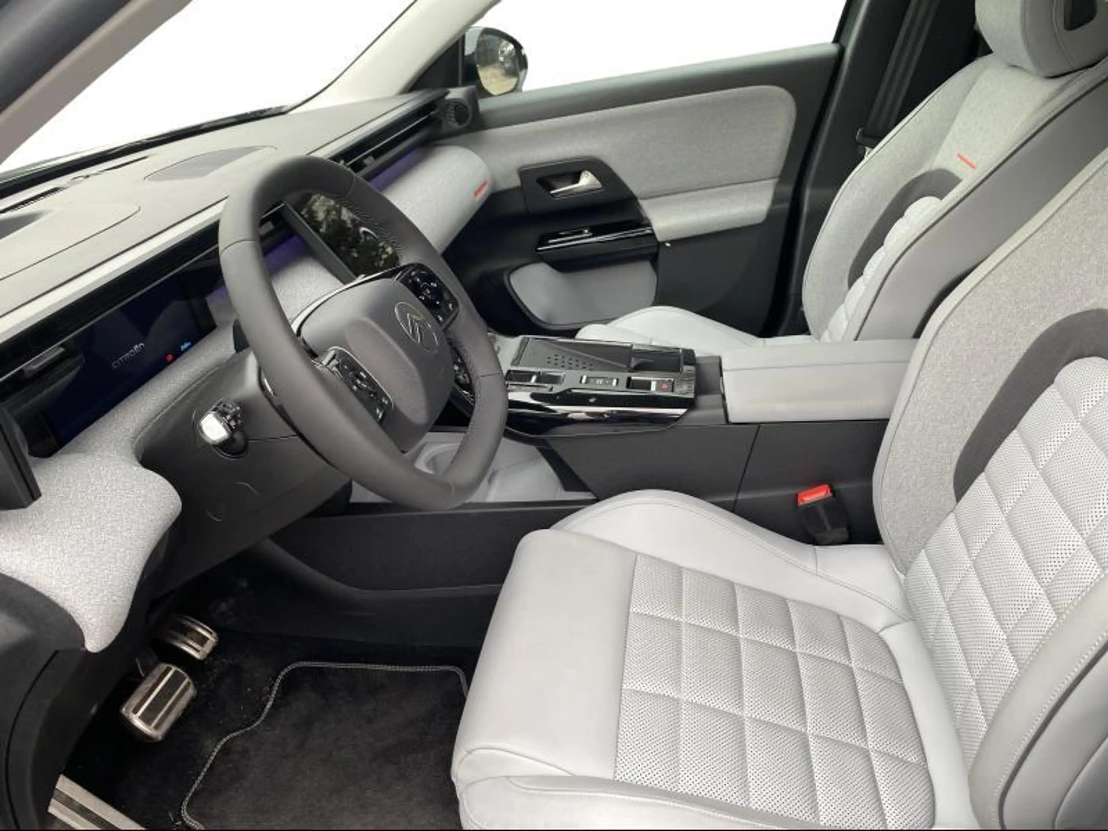 Citroen C5 Aircross eDCS MAX — photo 12