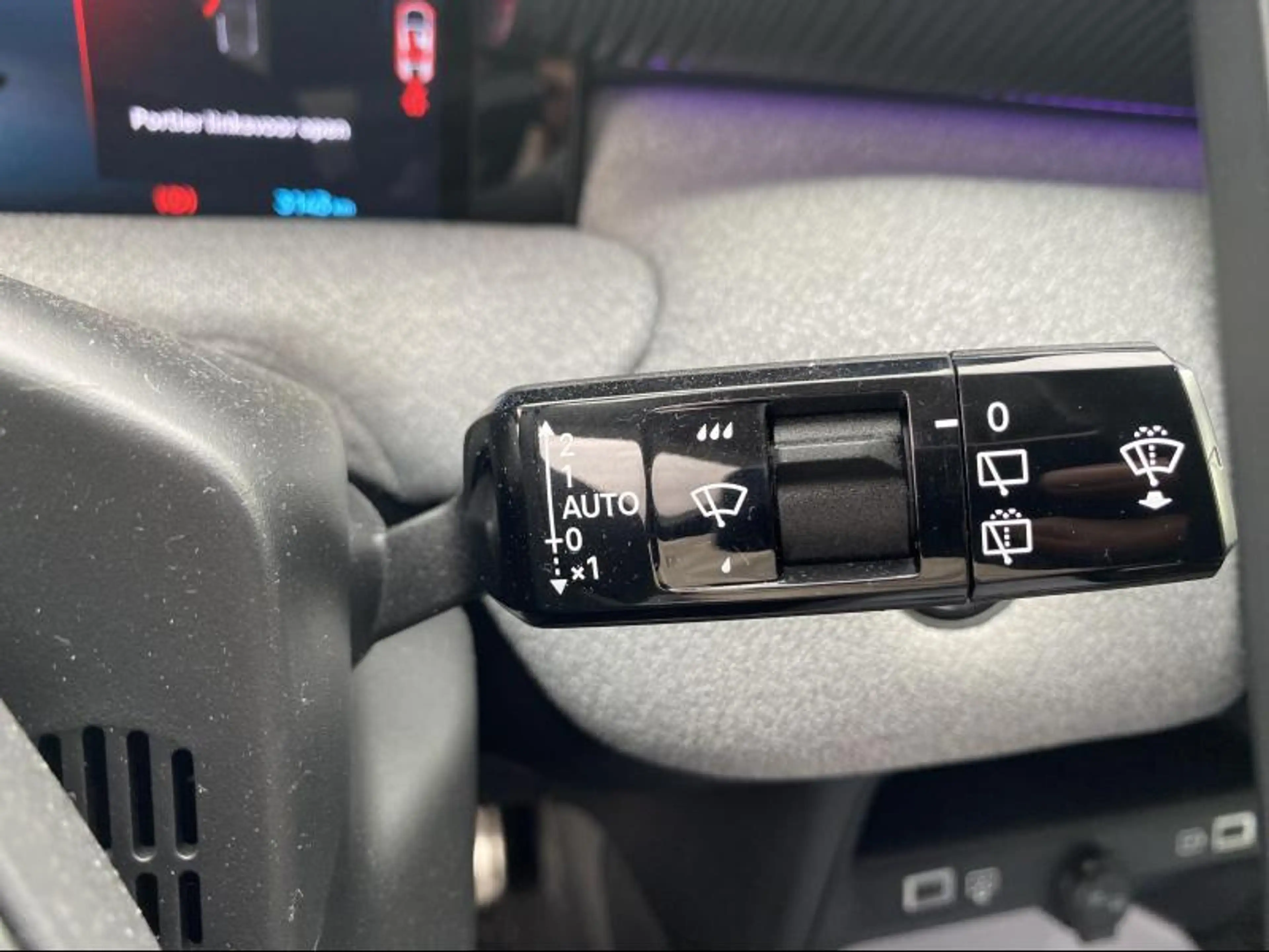 Citroen C5 Aircross eDCS MAX — photo 28