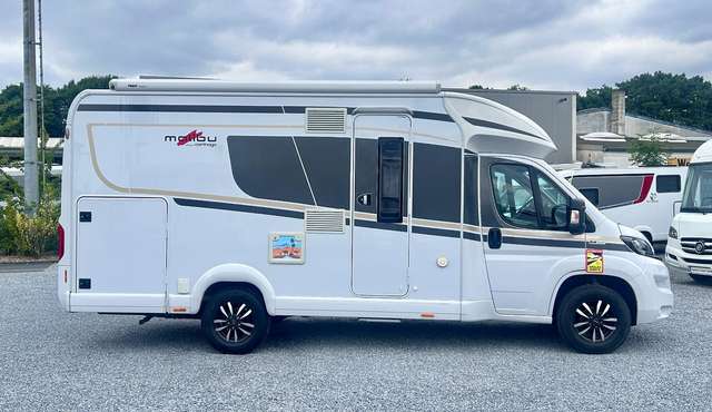 Malibu T 410 DB *Festbett-Sat.TV-Solar-1.Hand*