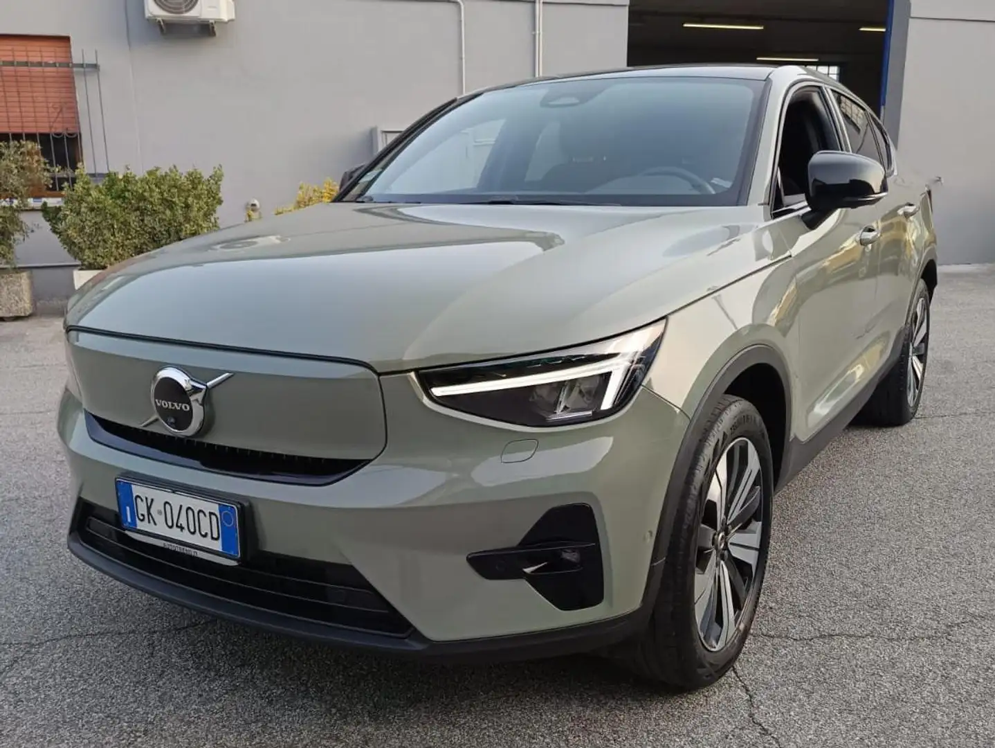 Volvo C40 single motor Plus fwd Zelená - 2