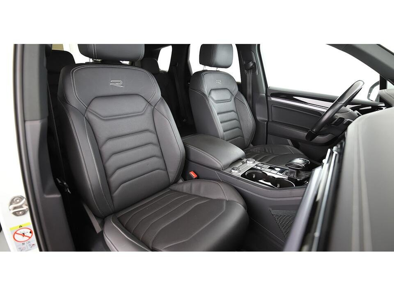 Volkswagen Touareg 3.0 V6 TDI 4Motion R-Line Aut MATRIX AHK — photo 14