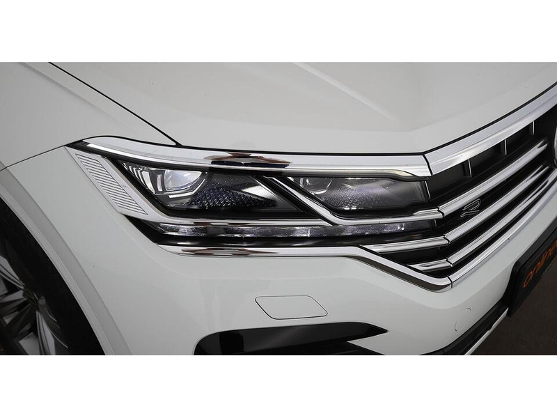 Volkswagen Touareg 3.0 V6 TDI 4Motion R-Line Aut MATRIX AHK — photo 10