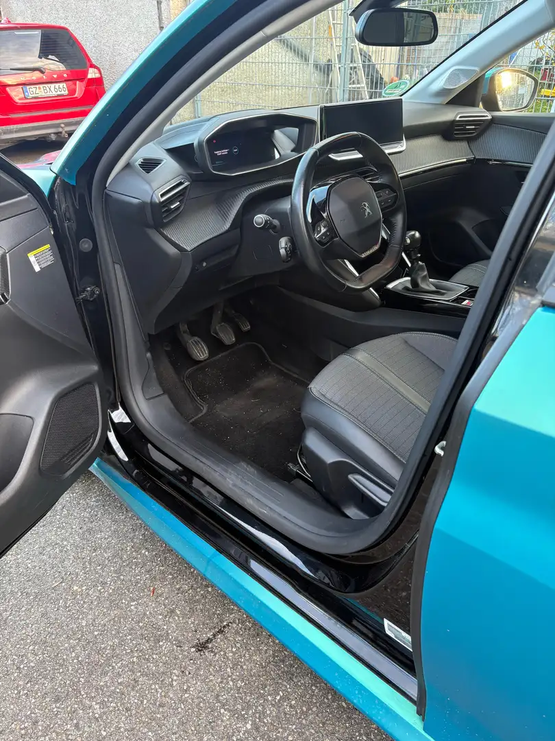 Peugeot 208 208 PureTech 100 Allure Schwarz - 2